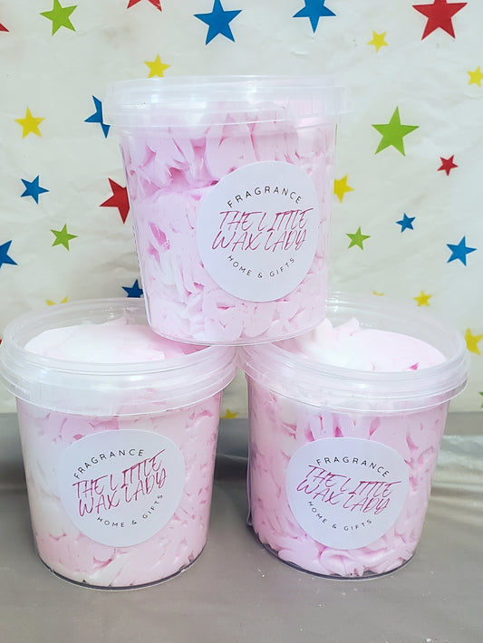 Whipped soap/shaving foam